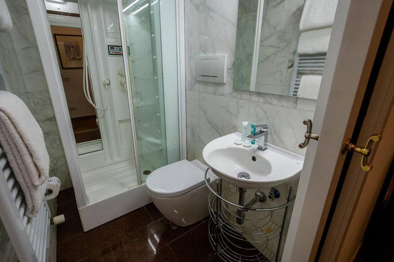 Apartamento Acacia Firenze - Adelfa Exterior foto